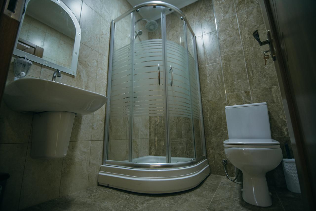 Hotel Batumi Palace Екстериор снимка
